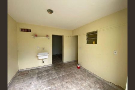 Casa à venda com 3 quartos, 159m² em Jardim Iracema, São Paulo