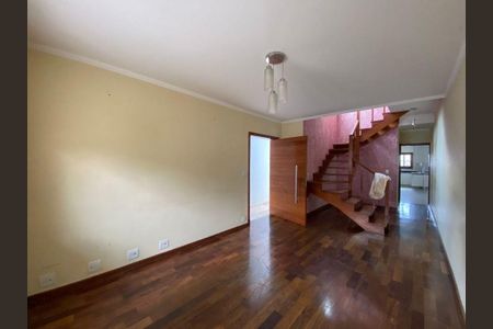 Casa à venda com 3 quartos, 159m² em Jardim Iracema, São Paulo