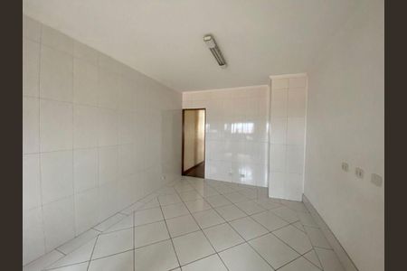Casa à venda com 3 quartos, 159m² em Jardim Iracema, São Paulo