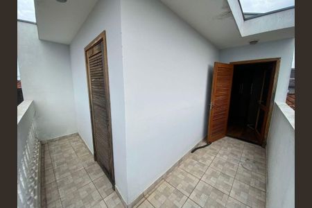 Casa à venda com 159m², 3 quartos e 2 vagas
