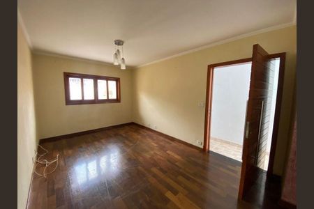 Casa à venda com 3 quartos, 159m² em Jardim Iracema, São Paulo