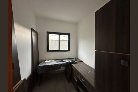 Casa de condomínio à venda com 250m², 3 quartos e 4 vagas Casa de condomínio à venda com 250m², 3 quartos e 4 vagasEscritório