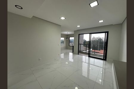 Casa de condomínio à venda com 250m², 3 quartos e 4 vagas Casa de condomínio à venda com 250m², 3 quartos e 4 vagasSala