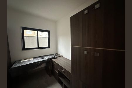 Casa de condomínio à venda com 250m², 3 quartos e 4 vagas Casa de condomínio à venda com 250m², 3 quartos e 4 vagasEscritório