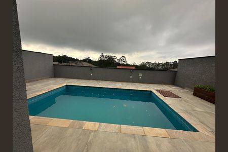 Casa de condomínio à venda com 250m², 3 quartos e 4 vagas Casa de condomínio à venda com 250m², 3 quartos e 4 vagasPiscina