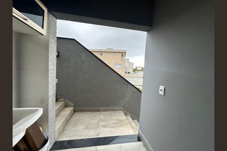 Casa de condomínio à venda com 250m², 3 quartos e 4 vagas Casa de condomínio à venda com 250m², 3 quartos e 4 vagasÁrea de Serviço