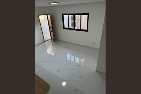 Casa à venda com 3 quartos, 110m² em Vila Lucinda, Santo André