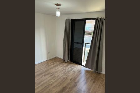 Casa à venda com 3 quartos, 110m² em Vila Lucinda, Santo André