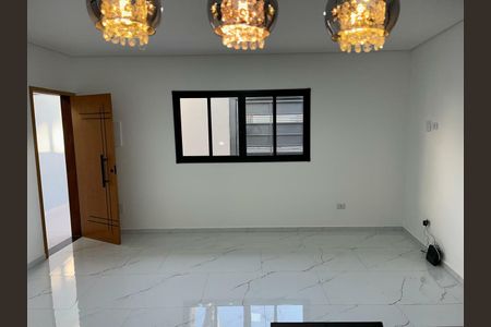 Casa à venda com 3 quartos, 110m² em Vila Lucinda, Santo André