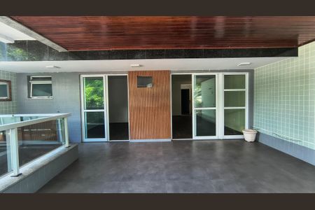 Apartamento para alugar com 106m², 2 quartos e 1 vagaVaranda 