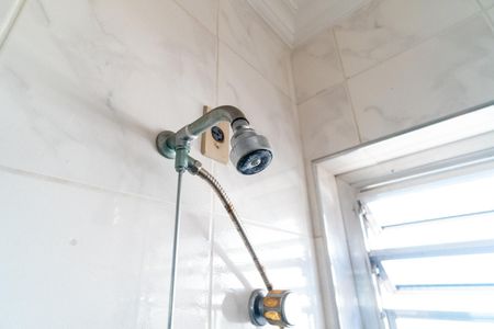 Casa à venda com 450m², 4 quartos e 2 vagas Casa à venda com 450m², 4 quartos e 2 vagasBanheiro Social