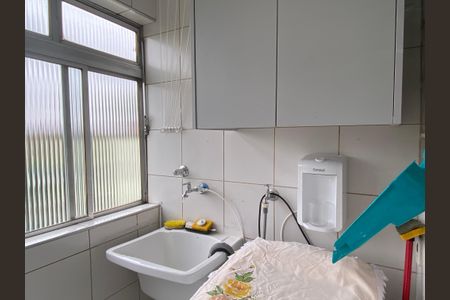 Apartamento para alugar com 55m², 2 quartos e 1 vagaÁrea de Serviço