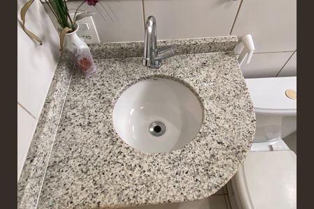 Apartamento para alugar com 55m², 2 quartos e 1 vagaBanheiro 