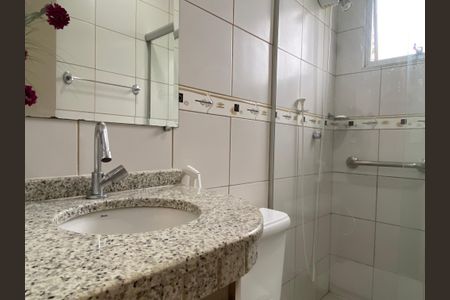Apartamento para alugar com 55m², 2 quartos e 1 vagaBanheiro 