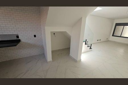 Casa à venda com 3 quartos, 147m² em Campo Grande, São Paulo