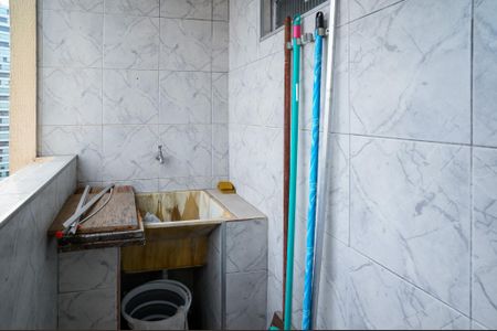 Apartamento à venda com 48m², 1 quarto e 1 vaga Apartamento à venda com 48m², 1 quarto e 1 vagaÁrea de Serviço