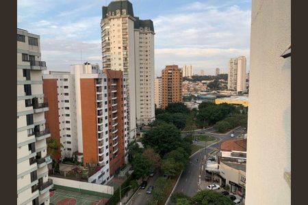 Apartamento à venda com 74m², 2 quartos e 1 vaga
