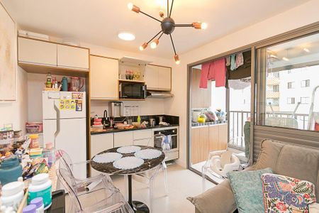 Apartamento à venda com 58m², 2 quartos e 1 vaga