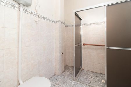 Casa à venda com 172m², 2 quartos e 1 vagaBanheiro