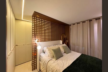 Apartamento à venda com 77m², 2 quartos e 1 vaga