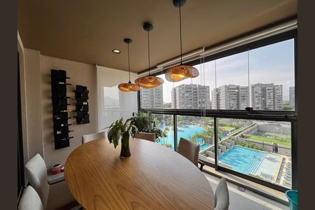 Apartamento à venda com 2 quartos, 77m² em Barra da Tijuca, Rio de Janeiro