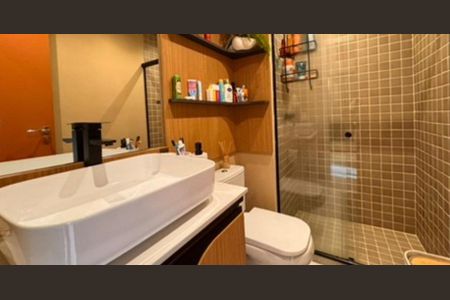 Apartamento à venda com 77m², 2 quartos e 1 vaga