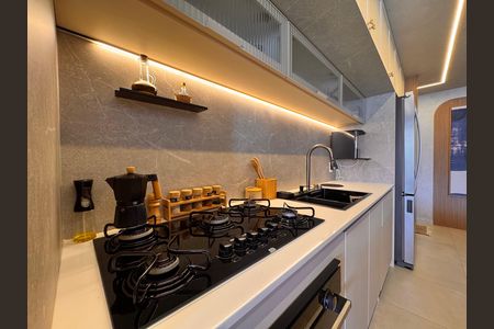 Apartamento à venda com 77m², 2 quartos e 1 vaga
