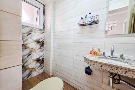 Casa à venda com 251m², 4 quartos e 2 vagas Casa à venda com 251m², 4 quartos e 2 vagasÁrea comum