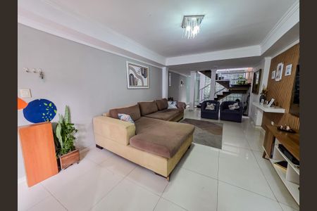 Sala de casa à venda com 4 quartos, 251m² em Santa Terezinha, Santo André