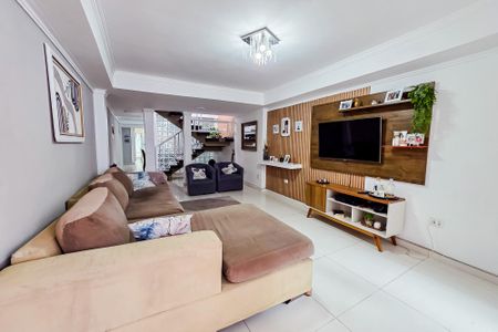Sala de casa à venda com 4 quartos, 251m² em Santa Terezinha, Santo André