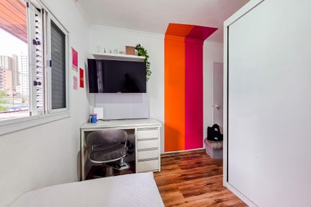 Casa à venda com 251m², 4 quartos e 2 vagas Casa à venda com 251m², 4 quartos e 2 vagasQuarto