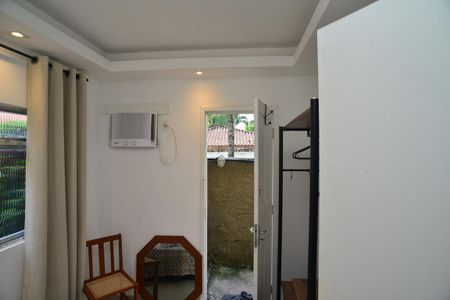 Quarto de kitnet/studio para alugar com 1 quarto, 31m² em Barra da Tijuca, Rio de Janeiro