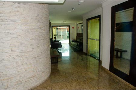 Apartamento à venda com 177m², 4 quartos e 3 vagas