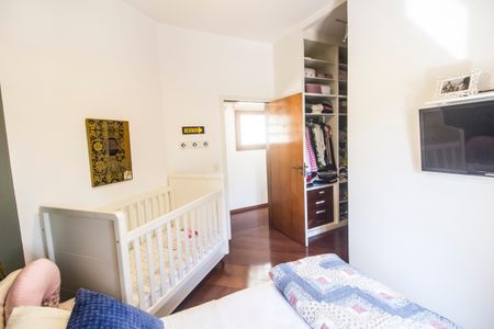 Casa de condomínio para alugar com 700m², 4 quartos e 7 vagasSuíte 3