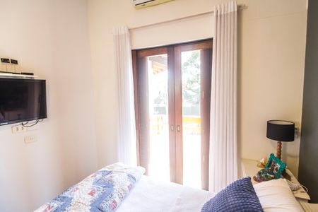 Casa de condomínio para alugar com 700m², 4 quartos e 7 vagasSuíte 3