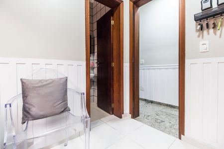 Casa de condomínio para alugar com 700m², 4 quartos e 7 vagasQuarto de Serviço