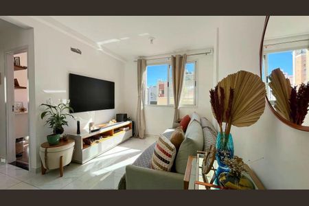 Apartamento à venda com 2 quartos, 56m² em Santo Antônio, Belo Horizonte