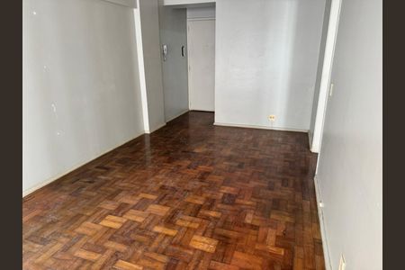 Sala de apartamento para alugar com 1 quarto, 53m² em Centro Histórico, Porto Alegre