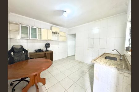 Cozinha de casa para alugar com 1 quarto, 50m² em Parque Flamengo, Guarulhos