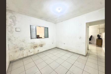 Quarto de casa para alugar com 1 quarto, 50m² em Parque Flamengo, Guarulhos
