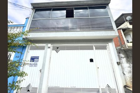 Casa para alugar com 50m², 1 quarto e sem vagaPlaca instalada na fachada do imóvel 