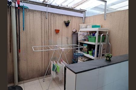 Apartamento à venda com 74m², 2 quartos e 1 vaga