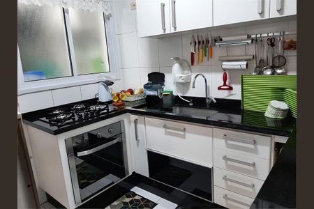 Apartamento à venda com 74m², 2 quartos e 1 vaga