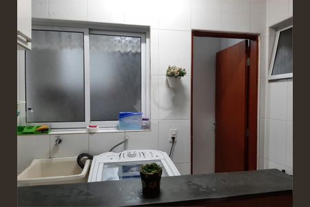 Apartamento à venda com 74m², 2 quartos e 1 vaga