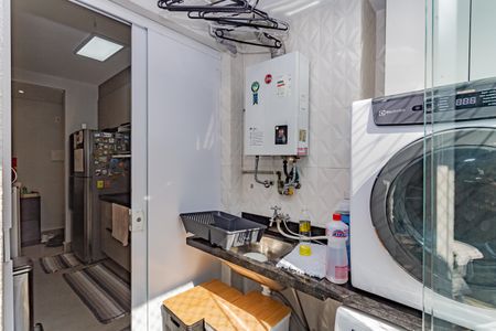 Apartamento à venda com 65m², 2 quartos e 1 vagaÁrea de Serviço