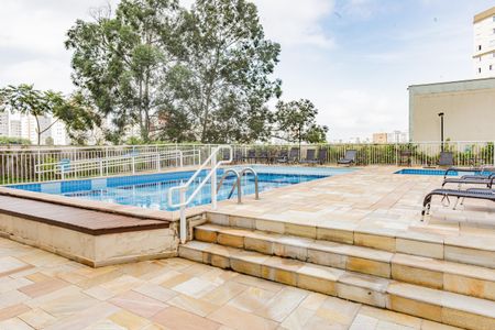 Apartamento à venda com 65m², 2 quartos e 1 vagaÁrea comum - Piscina