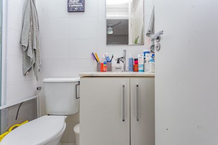 Apartamento à venda com 65m², 2 quartos e 1 vagaBanheiro da Suíte