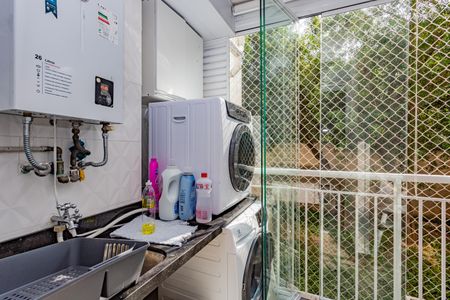 Apartamento à venda com 65m², 2 quartos e 1 vagaÁrea de Serviço