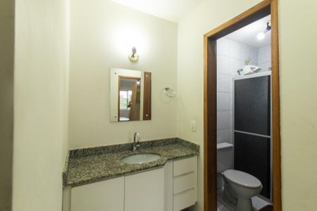 Apartamento para alugar com 63m², 2 quartos e 1 vaga Apartamento para alugar com 63m², 2 quartos e 1 vagaBanheiro Social