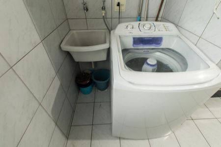Apartamento para alugar com 63m², 2 quartos e 1 vaga Apartamento para alugar com 63m², 2 quartos e 1 vagaÁrea de Serviço